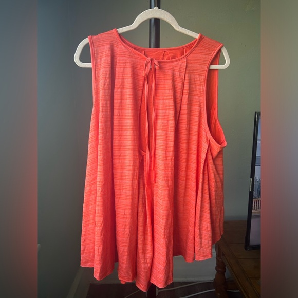 Free People Women's Turn It Up Tank (L) - Picture 2 of 9